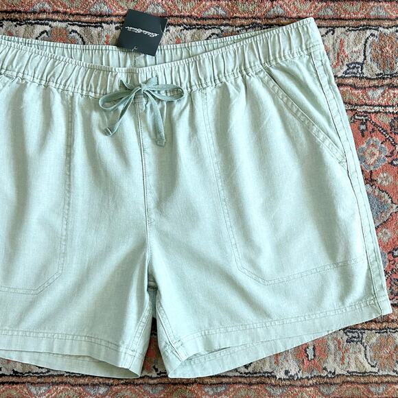 Eddie Bauer Pants - Eddie Bauer Hemplify Green Tea Drawstring Waist Beach Short NWT